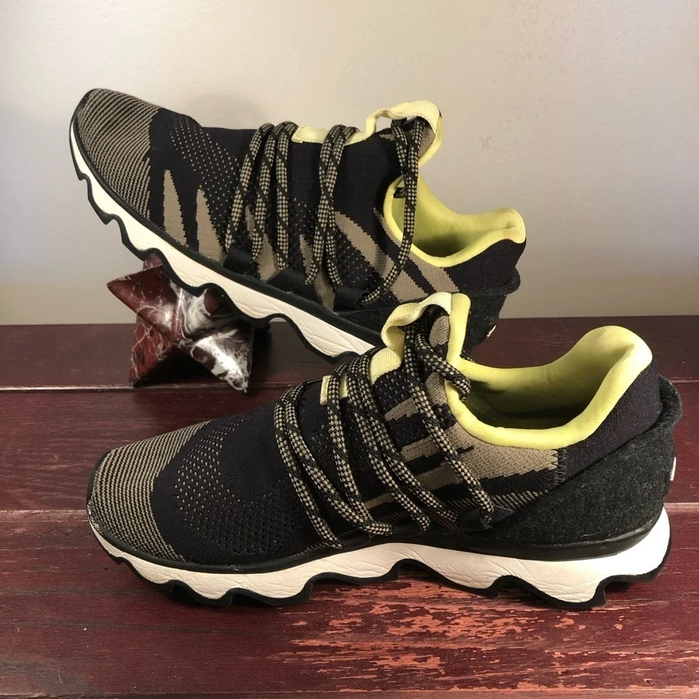 Sorel Kinetic Women's Black Dame Hvite Lace Up Walking Sneaker Size 8